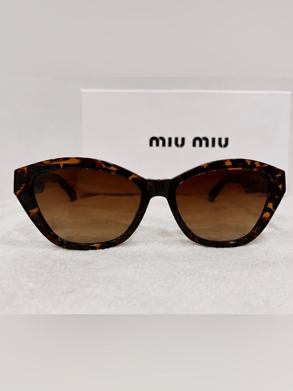 Miu Miu Brown Tortoiseshell Cat-Eye Sunglasses with Gold Logo